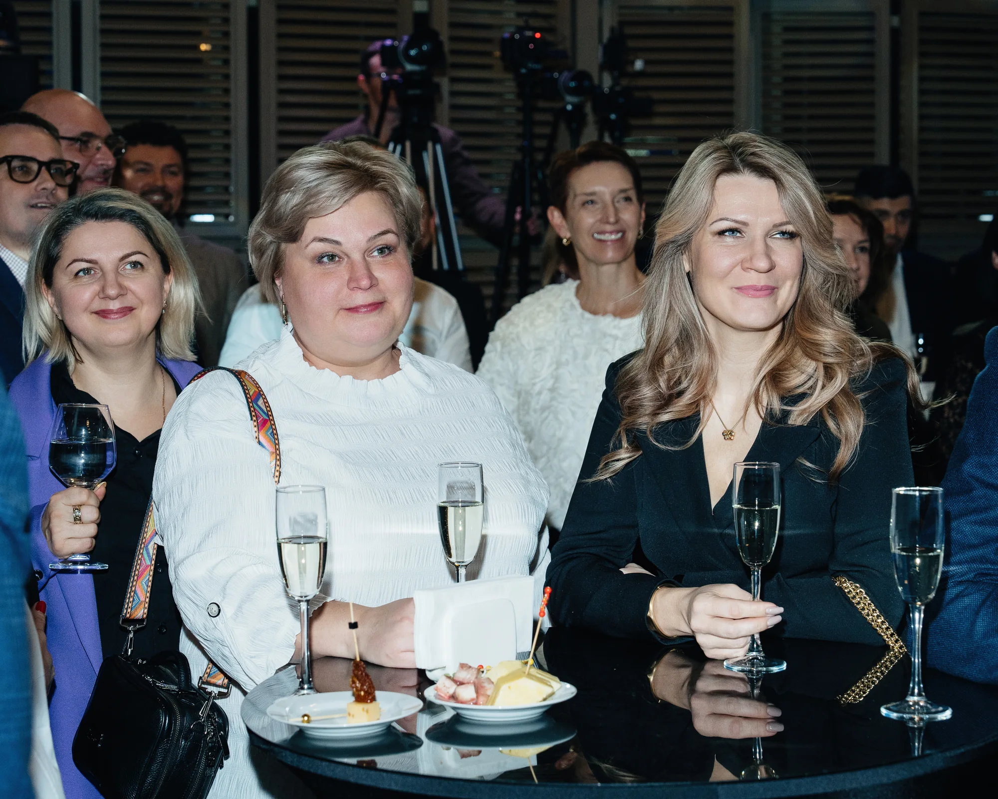 Участницы программы в зале